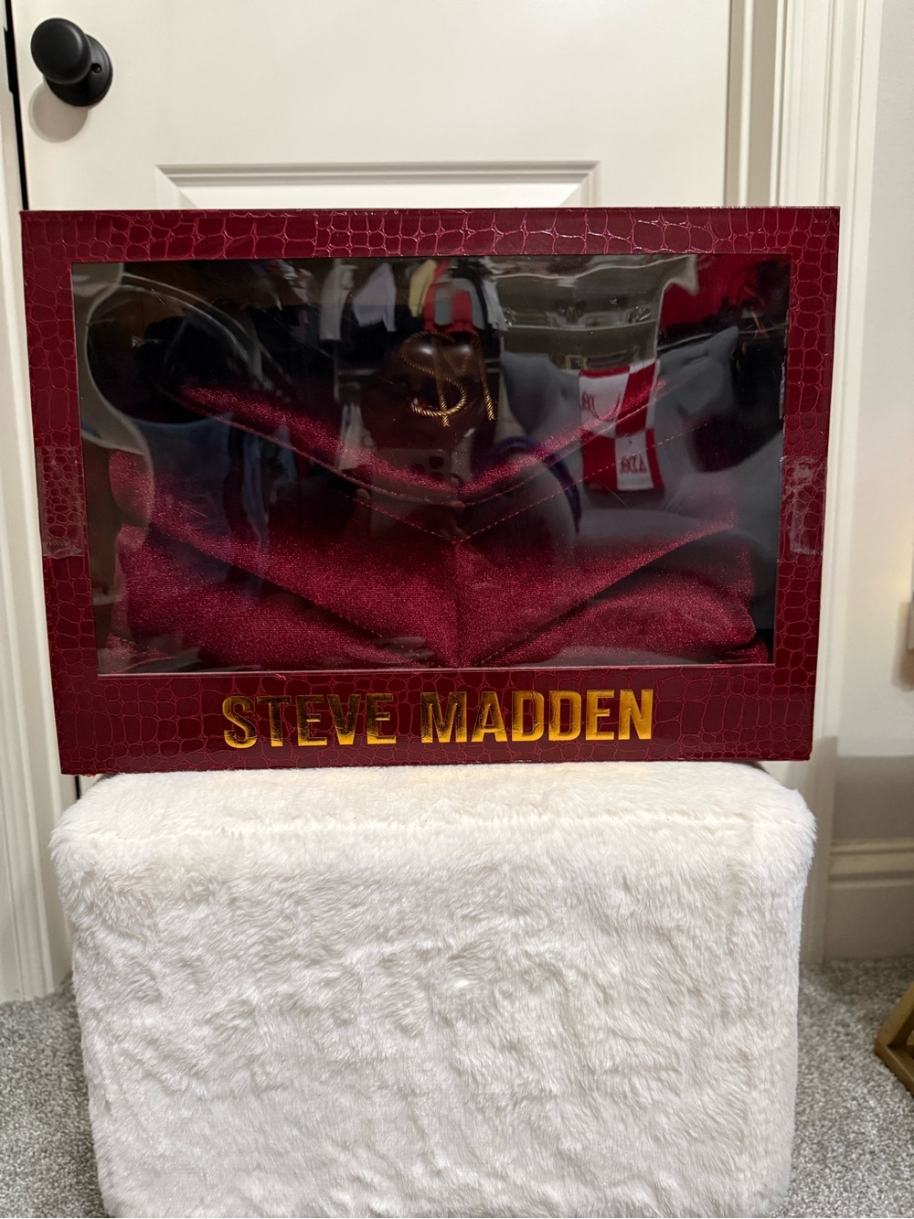 Viral Steve Madden BCOLEMAN Garnet Red Velvet Handbag with Display Box NWT